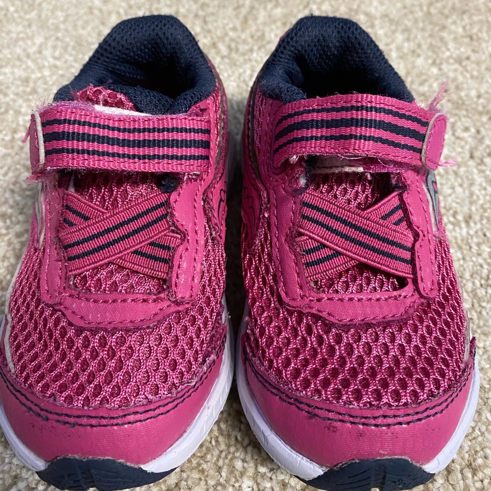 Saucony toddler shoes